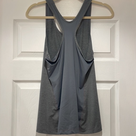 NWOT Nike Dri-Fit Racerback Tank - Picture 4 of 5